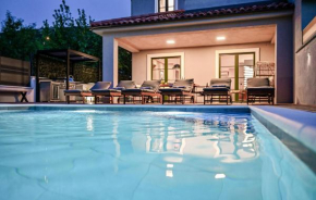 Villa George